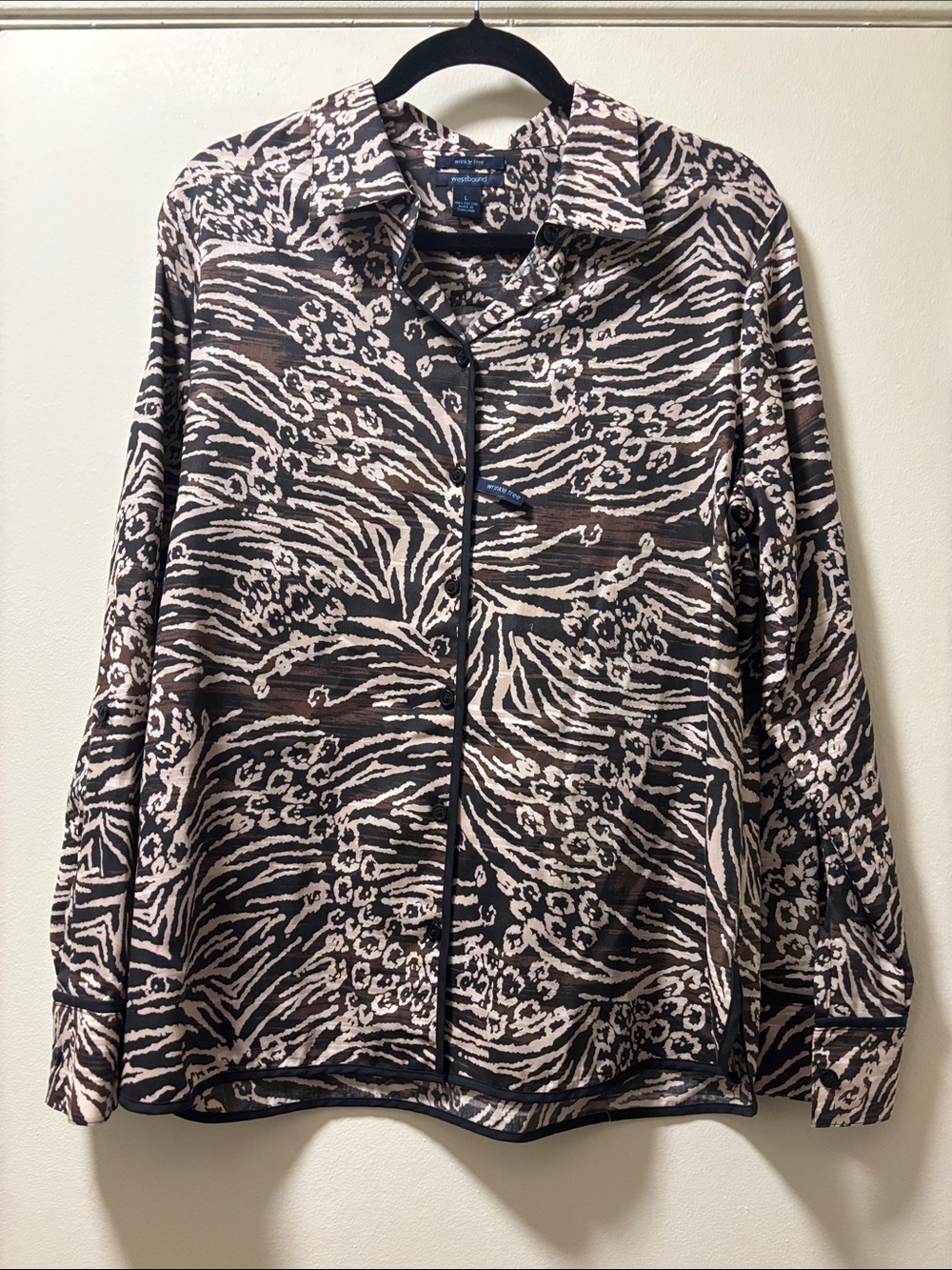 Animal-Print Button Front Blazer Jacket in Black and Cream